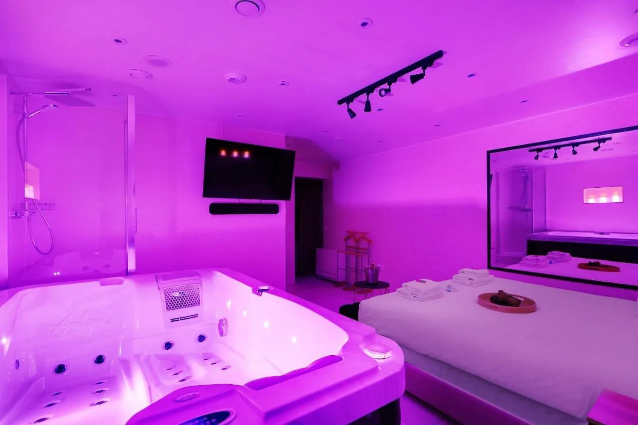 Cmg Residence Montmartre Paris 0*,  France