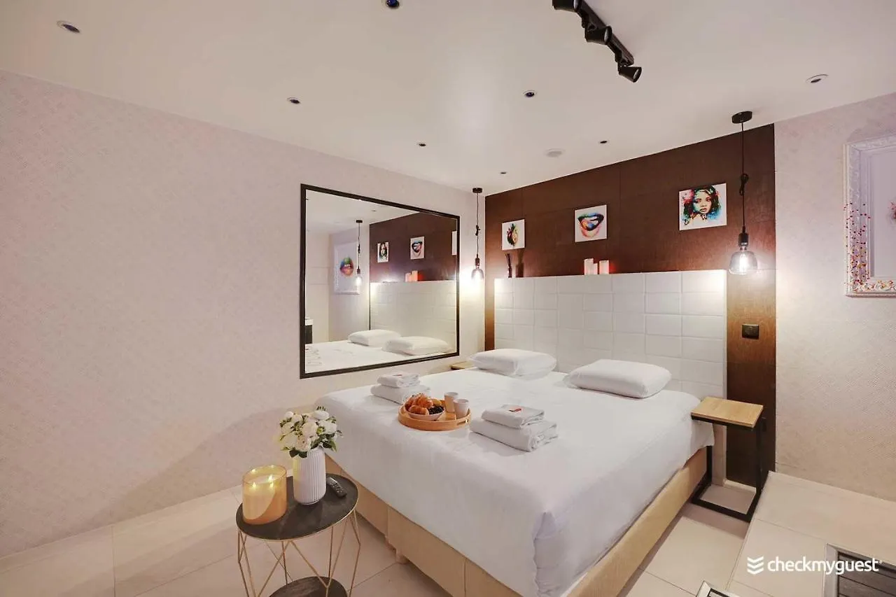 Apartment Cmg Residence Montmartre Paris France