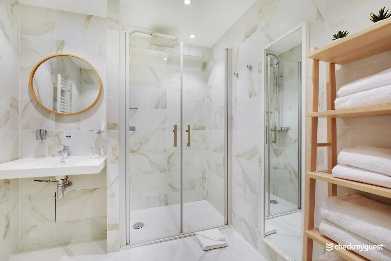 Apartment Cmg Residence Montmartre Paris