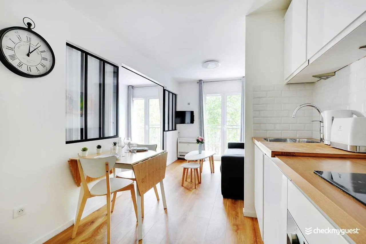 Cmg Residence Montmartre Paris Apartment